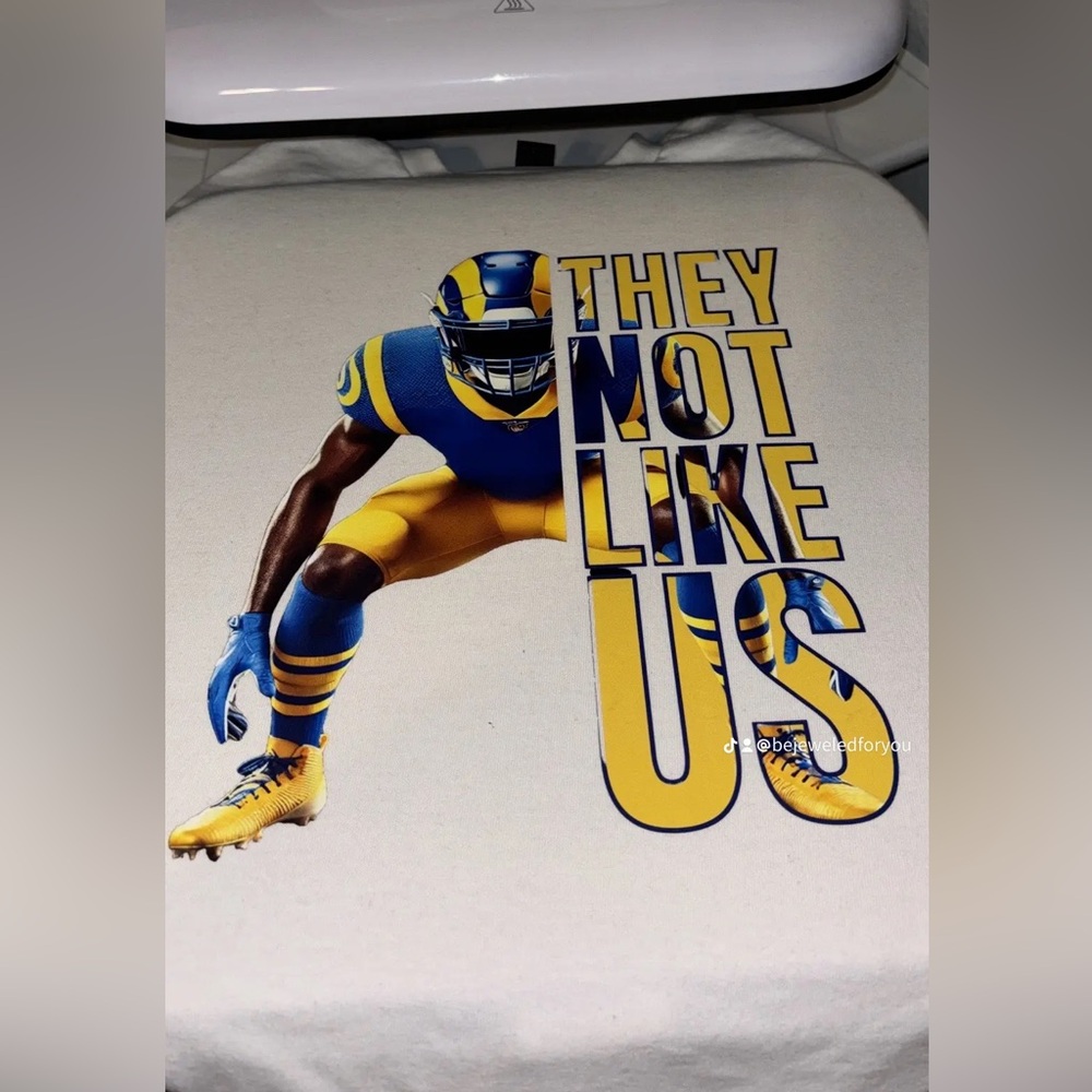 Are you ready to show your Rams pride in style?